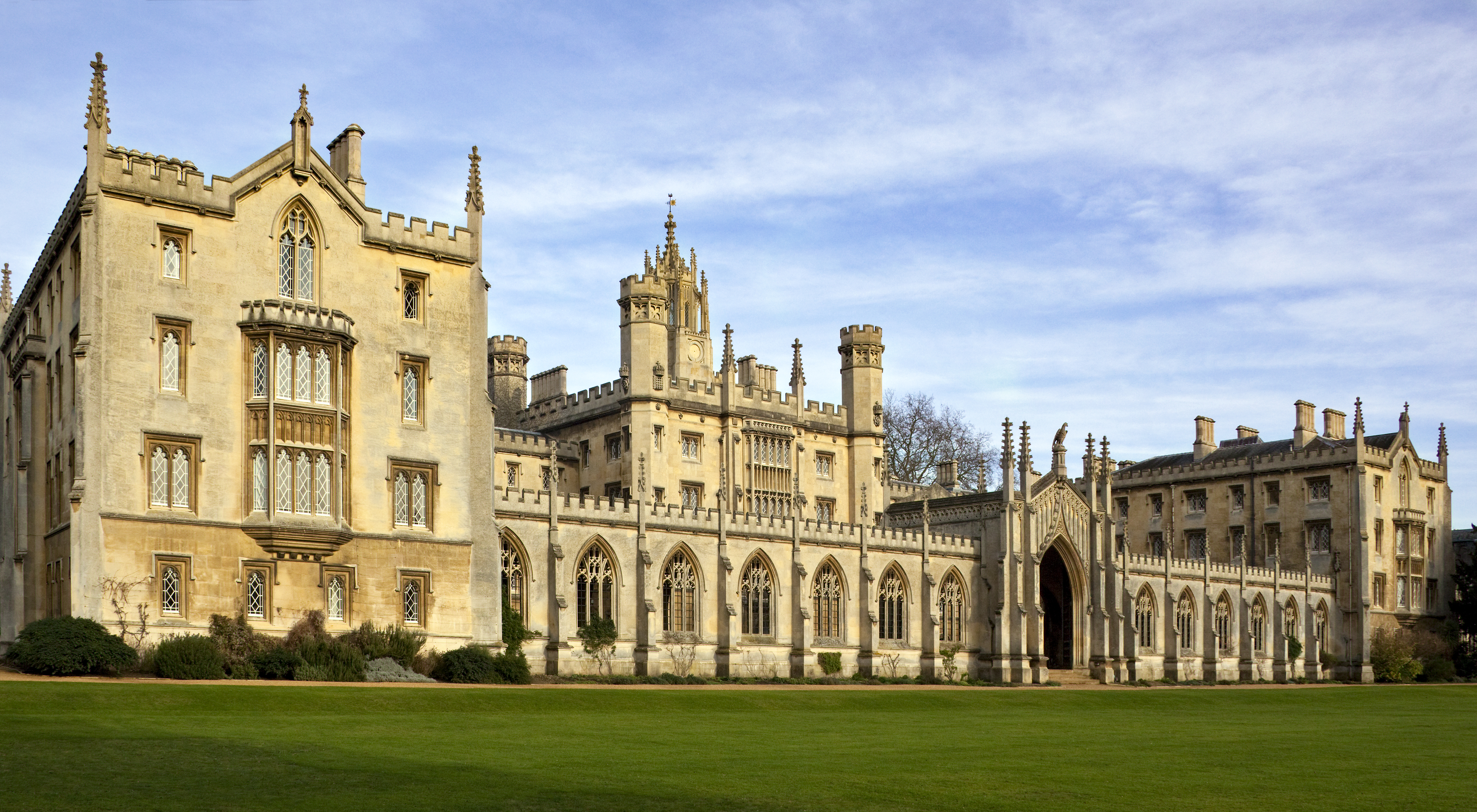 st-john-s-college-buildings-cambridge-united-k-2025-03-18-14-35-20-utc